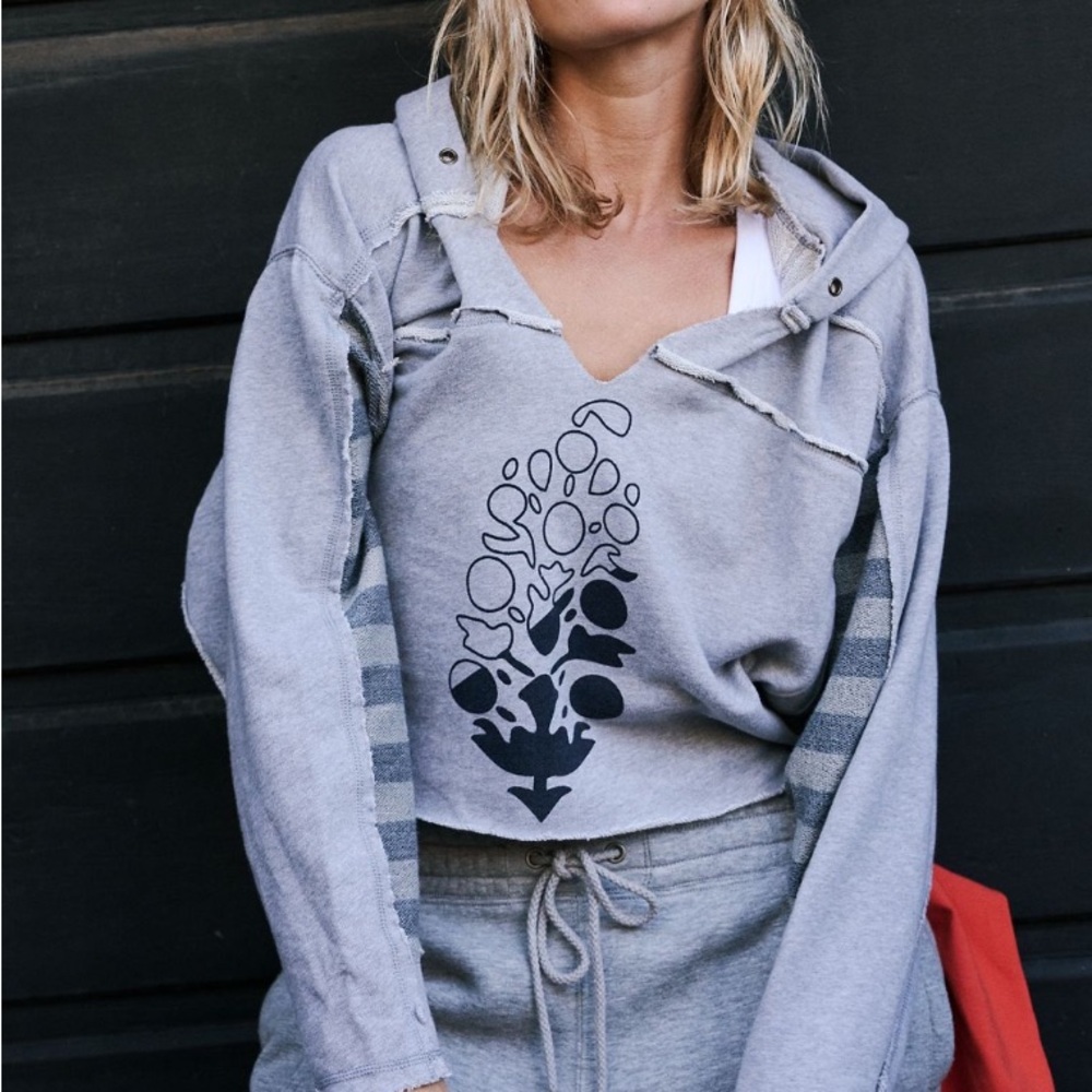 FP MOVEMENT (NWTS) GRAY HOODED SWEATSHIRT W. LOGO & STRIPED SLEEVES; SOLD OUT!